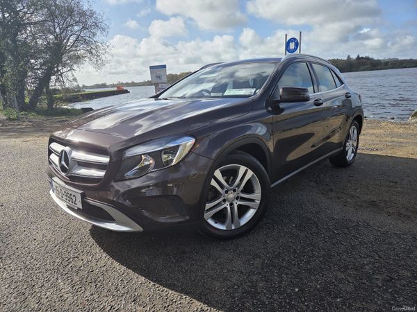 Mercedes-Benz GLA SUV, Diesel, 2015, Brown