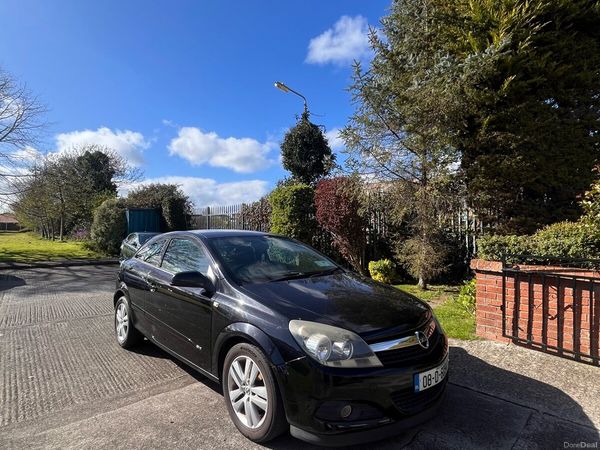 Opel Astra Hatchback, Petrol, 2008, Black