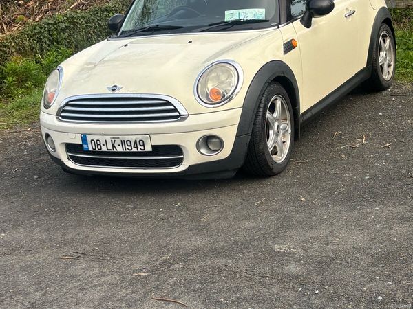 Mini Cooper Hatchback, Diesel, 2008, Yellow