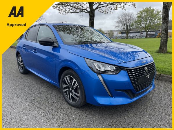 Peugeot 208 Hatchback, Petrol, 2022, Blue