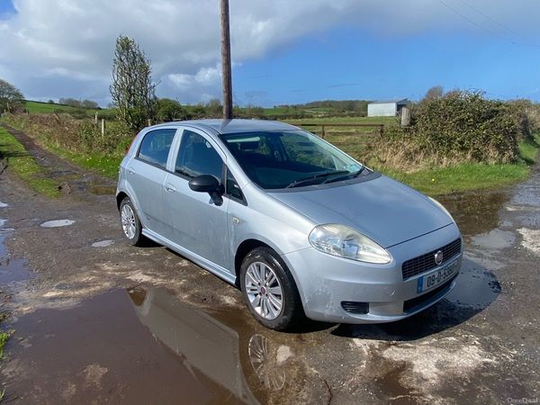 Fiat Punto Hatchback, Petrol, 2009, Grey