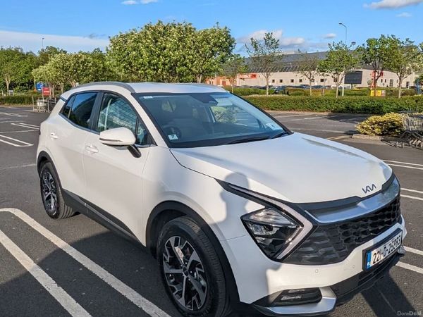 Kia Sportage SUV, Petrol Hybrid, 2022, White