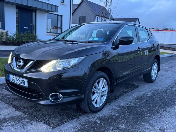 Nissan Qashqai Hatchback, Diesel, 2015, Black