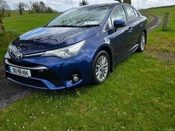 Toyota Avensis Saloon, Diesel, 2016, Blue