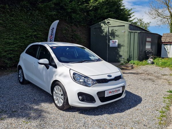 Kia Rio Hatchback, Petrol, 2014, White
