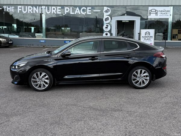Hyundai i30 Hatchback, Petrol, 2019, Black
