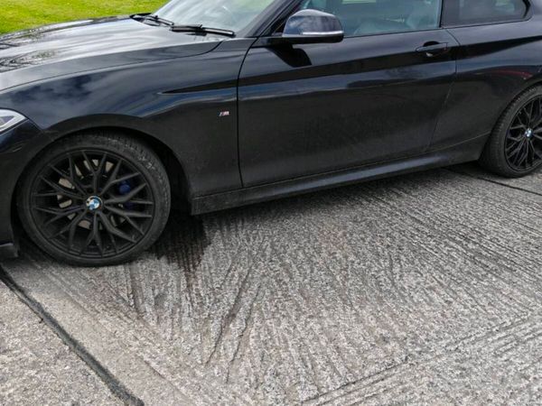 BMW 2-Series Coupe, Diesel, 2017, Black