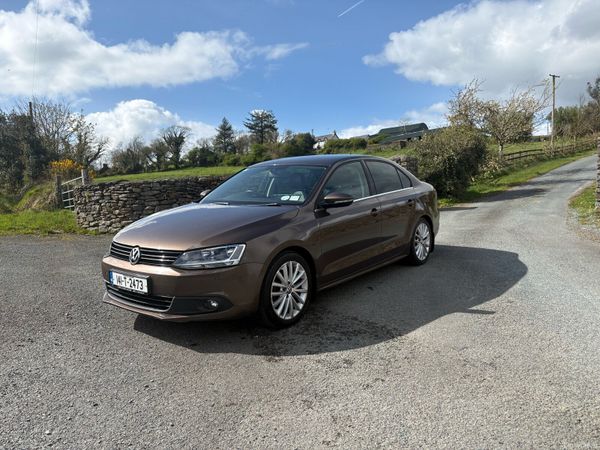 Volkswagen Jetta Saloon, Diesel, 2014, Brown