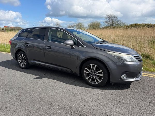 Toyota Avensis Estate, Diesel, 2012, Grey