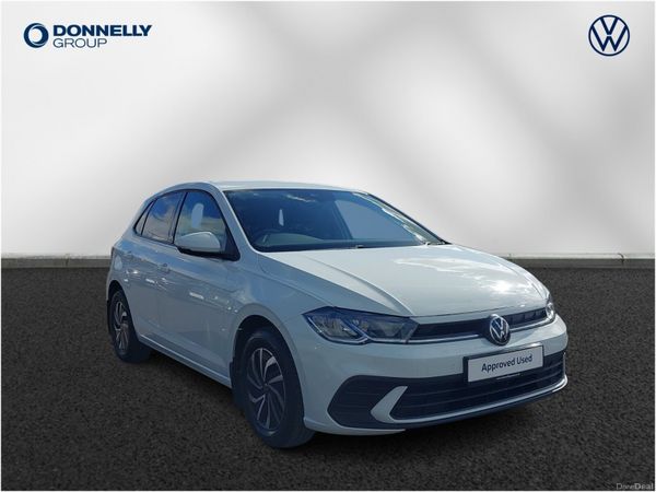 Volkswagen Polo Hatchback, Petrol, 2022, White