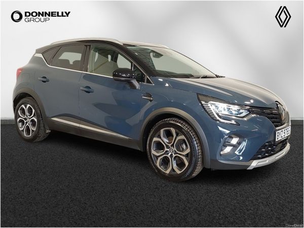 Renault Captur Hatchback, Petrol Hybrid, 2023, Blue