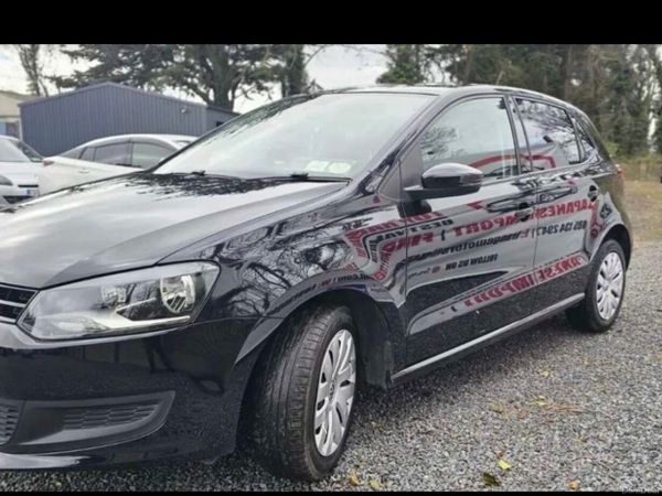 Volkswagen Polo Hatchback, Petrol, 2013, Black