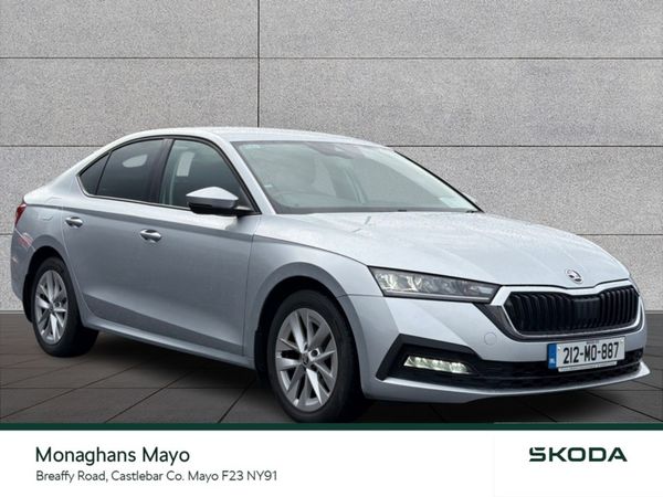 Skoda Octavia Saloon, Diesel, 2021, Grey