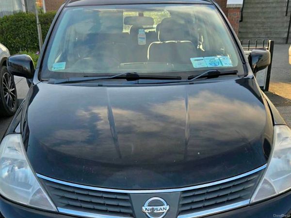 Nissan Tiida Hatchback, Petrol, 2008, Black