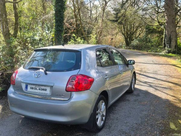 Toyota Auris Hatchback, Diesel, 2008, Silver