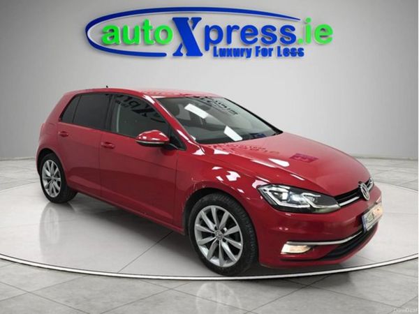 Volkswagen Golf Hatchback, Petrol, 2018, Red