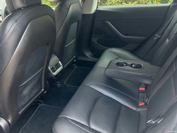 Tesla Model 3 Saloon, Electric, 2020, White