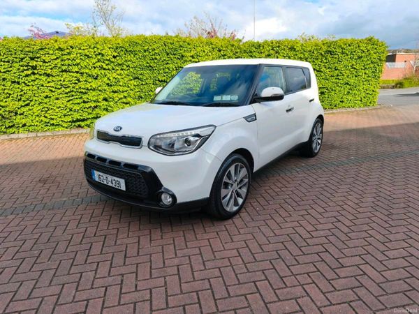 Kia Soul Hatchback, Diesel, 2016, White