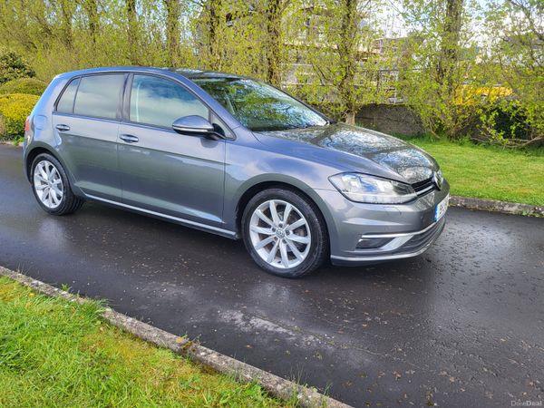 Volkswagen Golf Estate, Petrol, 2019, Grey