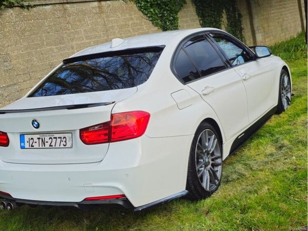 BMW 3-Series Saloon, Diesel, 2012, White