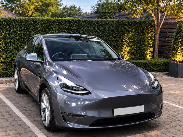 Tesla Model Y Long Range | Stunning Spec