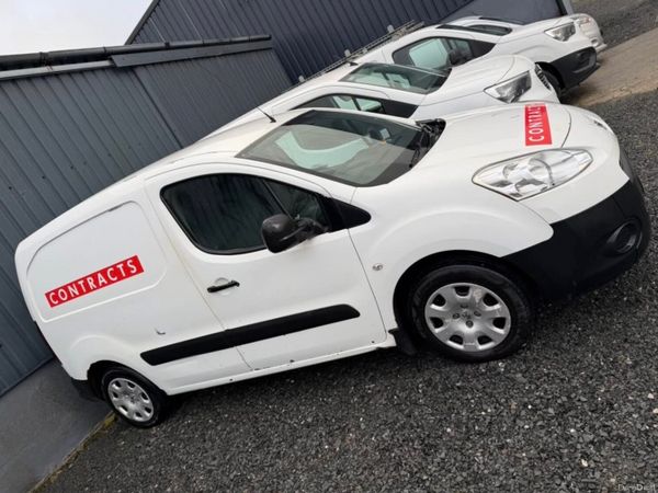 Peugeot Partner MPV, Diesel, 2015, White