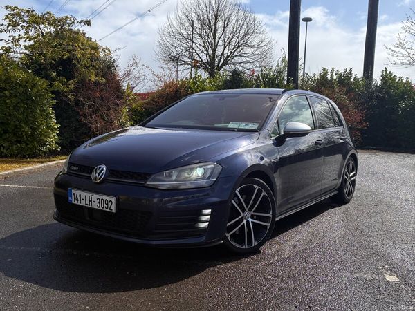 Volkswagen Golf Hatchback, Diesel, 2014, Blue