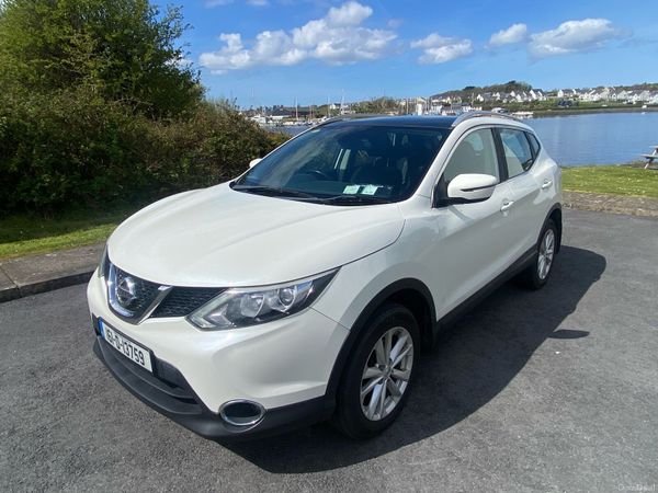 Nissan Qashqai Hatchback, Diesel, 2016, White
