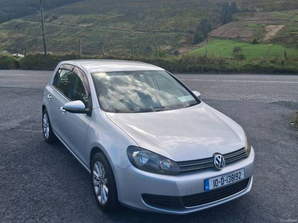 Volkswagen Golf Hatchback, Petrol, 2010, Silver