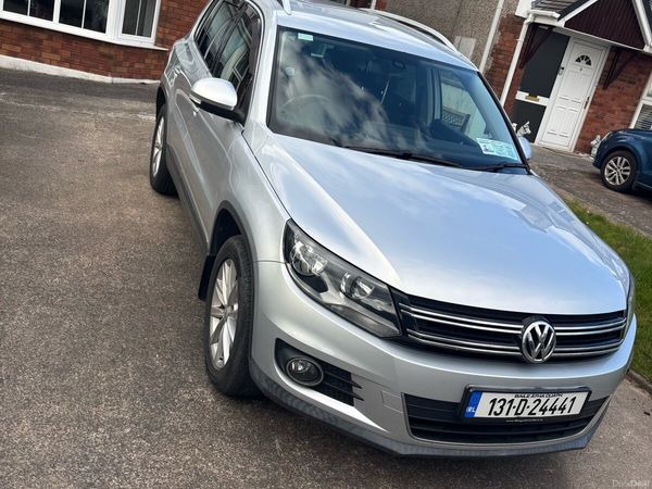 Volkswagen Tiguan SUV, Diesel, 2013, Silver