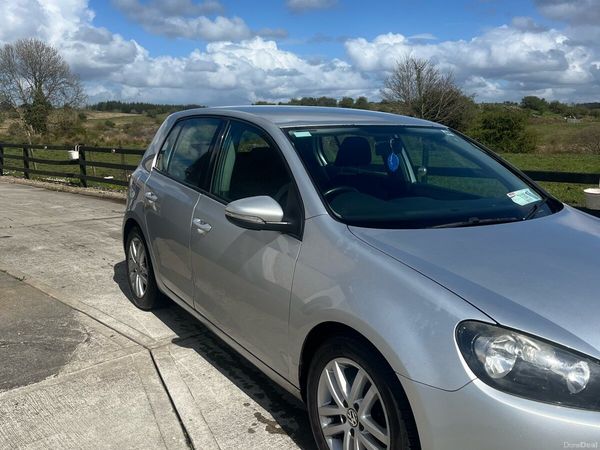 Volkswagen Golf Hatchback, Diesel, 2009, Silver