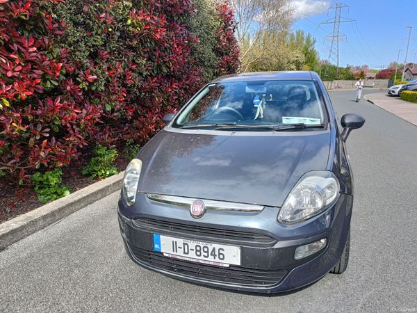 Fiat Punto Hatchback, Petrol, 2011, Blue