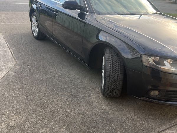 Audi A4 Saloon, Diesel, 2010, Black