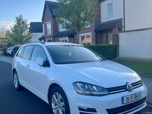 Volkswagen Golf Estate, Petrol, 2015, White