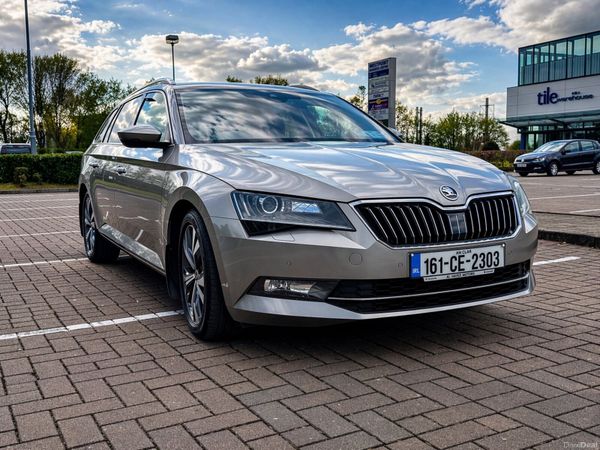 Skoda Superb Estate, Diesel, 2016, Beige