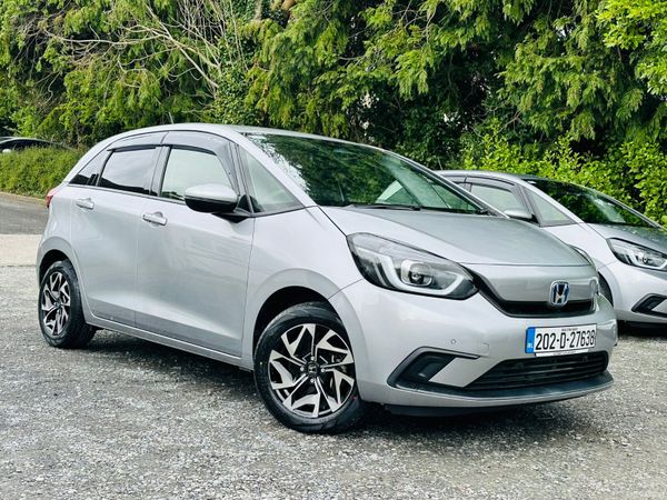 Honda Fit Hatchback, Petrol Hybrid, 2020, Silver