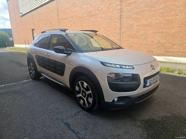 Citroen C4 Cactus Hatchback, Diesel, 2015, White