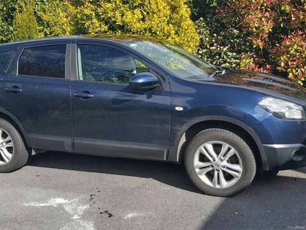 Nissan Qashqai Hatchback, Diesel, 2012, Blue