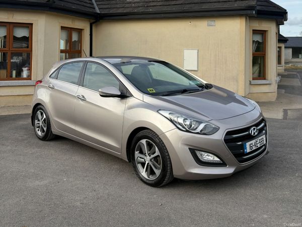Hyundai i30 Hatchback, Diesel, 2016, White