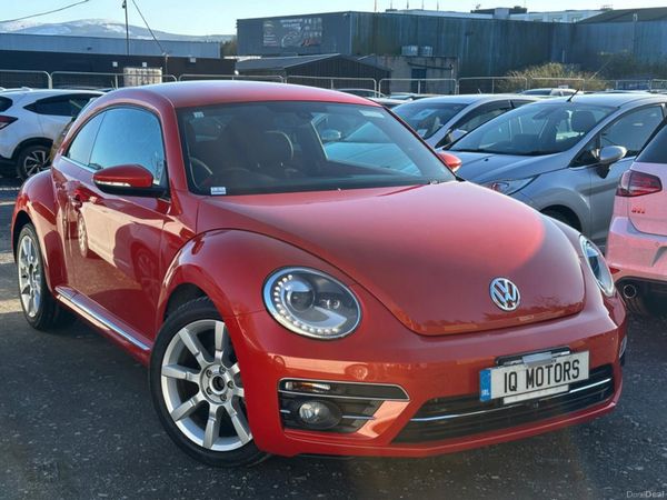 Volkswagen Beetle Hatchback, Petrol, 2016, Orange