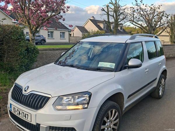 Skoda Yeti SUV, Diesel, 2015, White