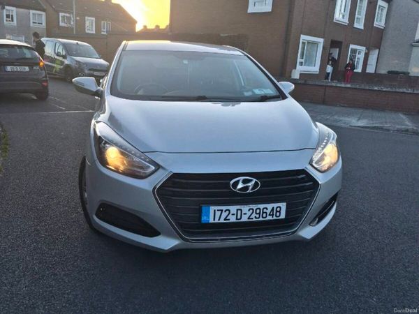 Hyundai i40 Saloon, Diesel, 2017, Silver