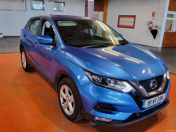 Nissan Qashqai Hatchback, Diesel, 2019, Blue