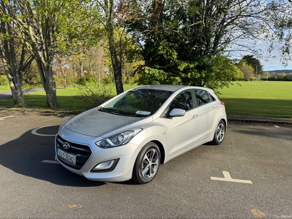 Hyundai i30 Hatchback, Diesel, 2015, Silver