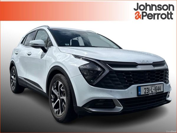 Kia Sportage SUV, Diesel Hybrid, 2023, White