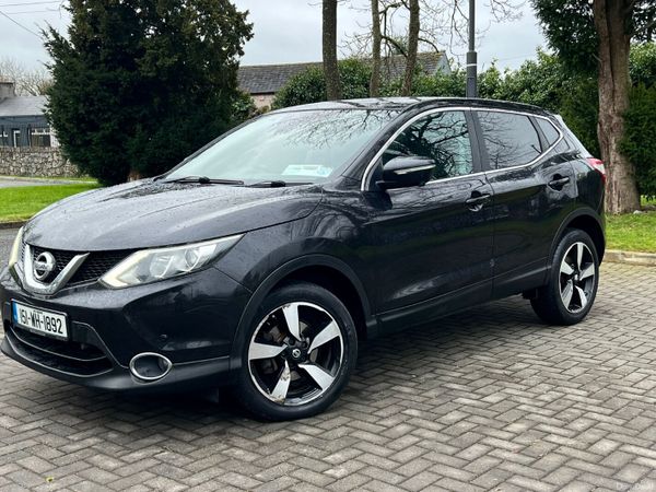 Nissan Qashqai Hatchback, Diesel, 2015, Black