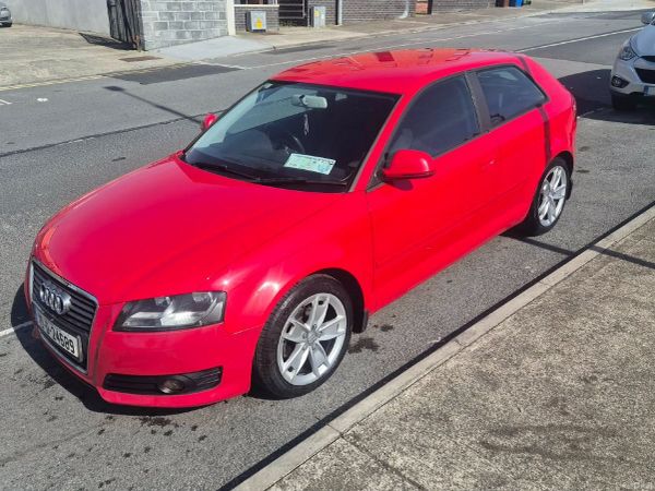 Audi A3 Hatchback, Diesel, 2010, Red