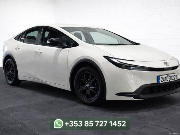 Toyota Prius Hatchback, Petrol Hybrid, 2024, White