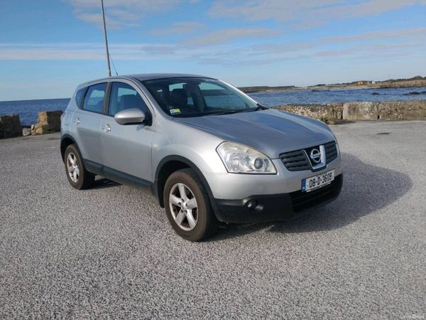 Nissan Qashqai Hatchback, Petrol, 2008, Silver