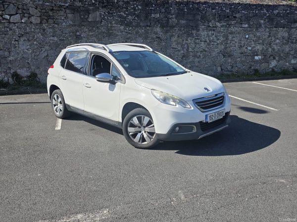 Peugeot 2008 SUV, Petrol, 2015, White